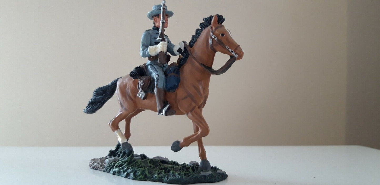 Britains 17374 acw union Confederate cavalry  boxed 1:32