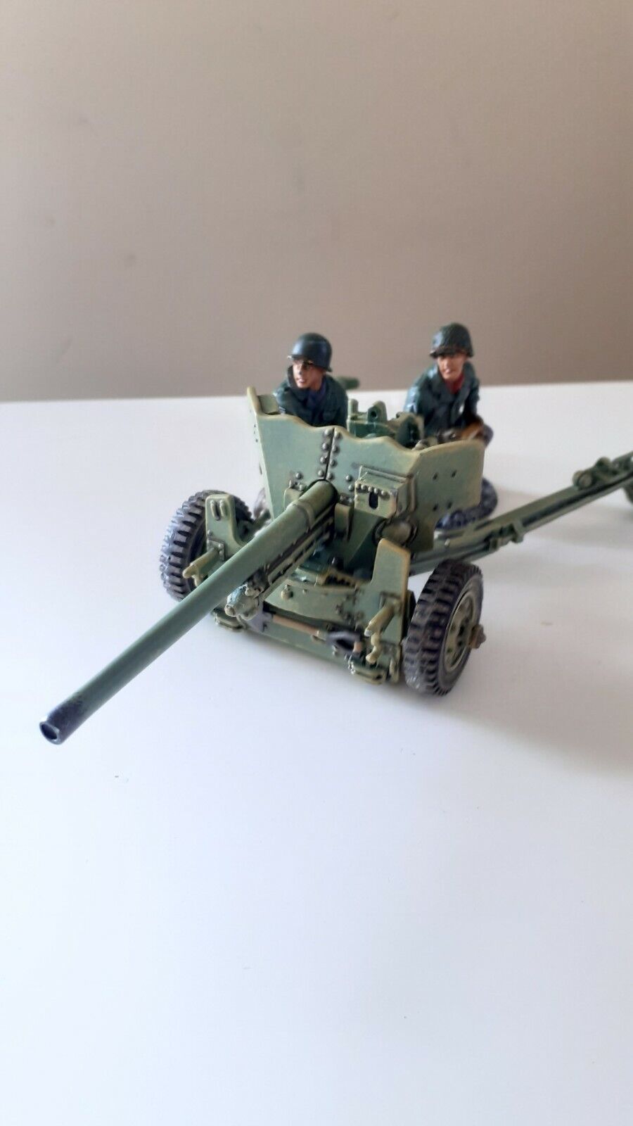 King and country ww2 us anti tank gun 2 crew bba083 bulge bastogne winter 1:30