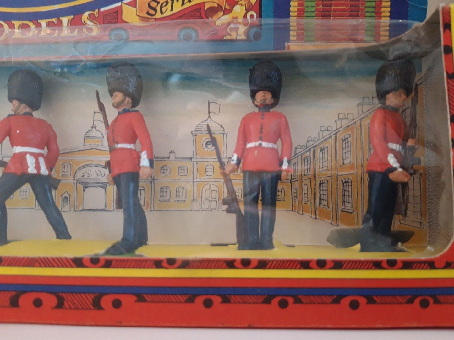 Britains deetail scots guards rare box 1970s 1:32