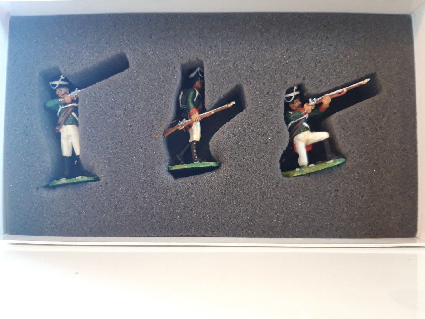 BRITAINS 17366 NAPOLEONIC RUSSIAN GRENADIERS SET waterloo boxed