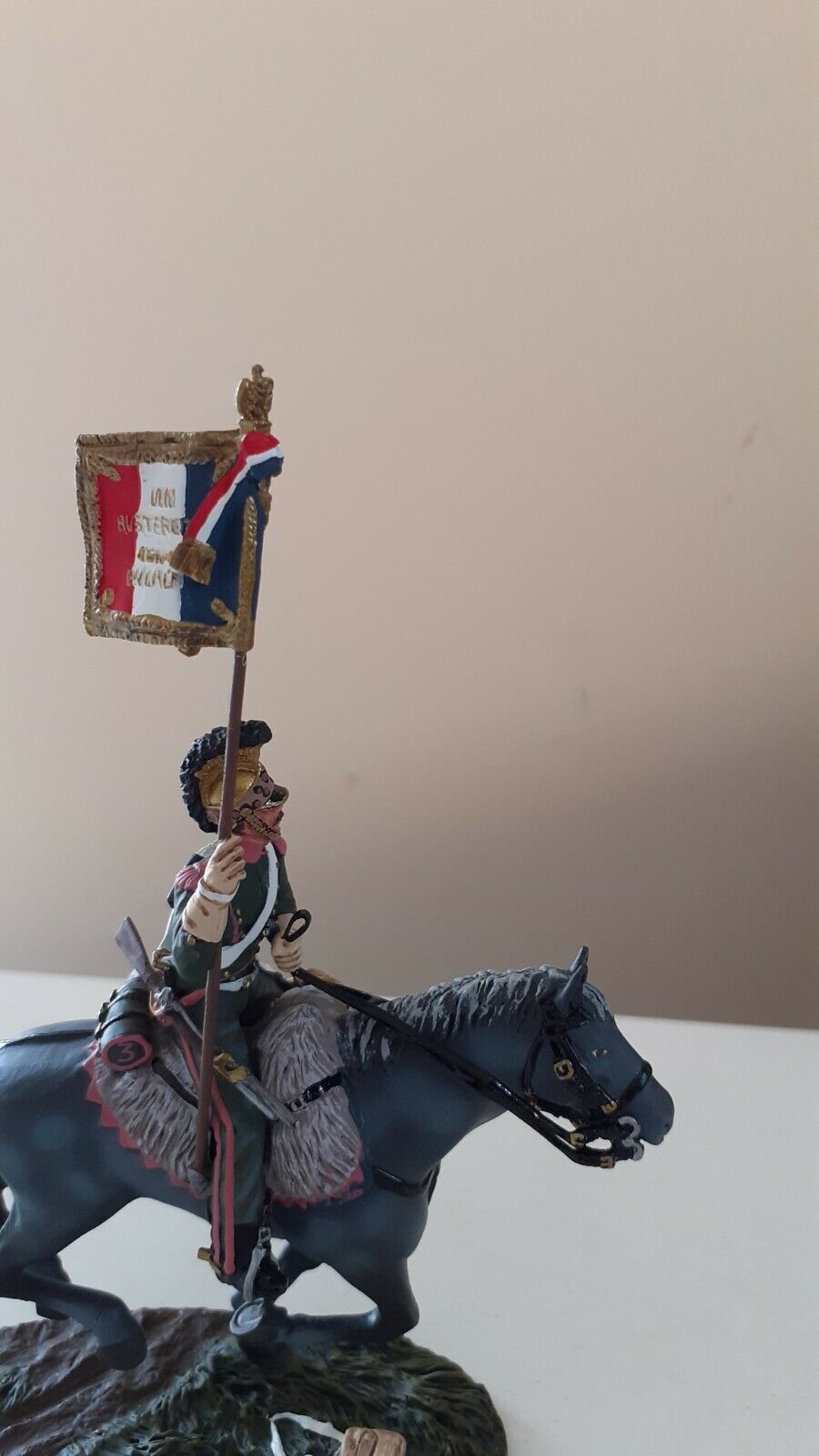 Britains 36073 Napoleonic hougoumont Waterloo French lancers guidon bearer Bb