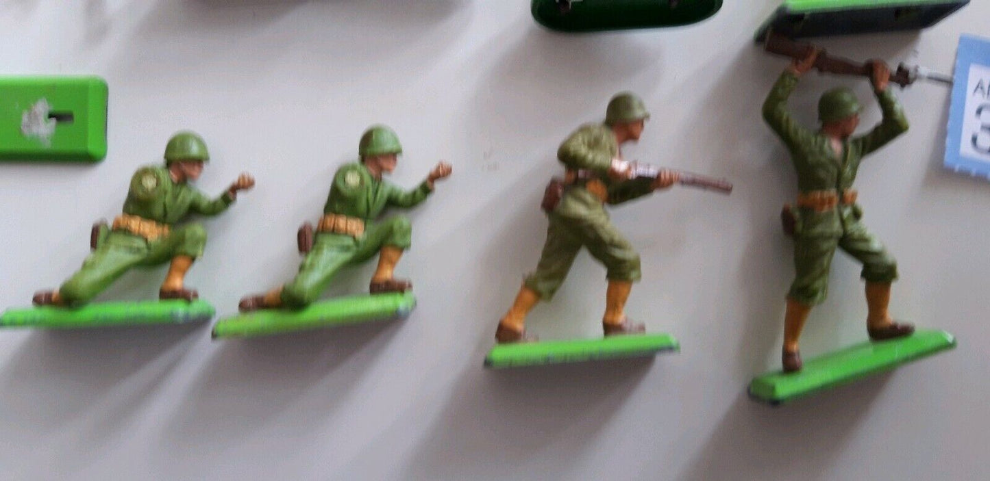 Britains deetail ww2 usmc  us army 1970s  1:32  b3