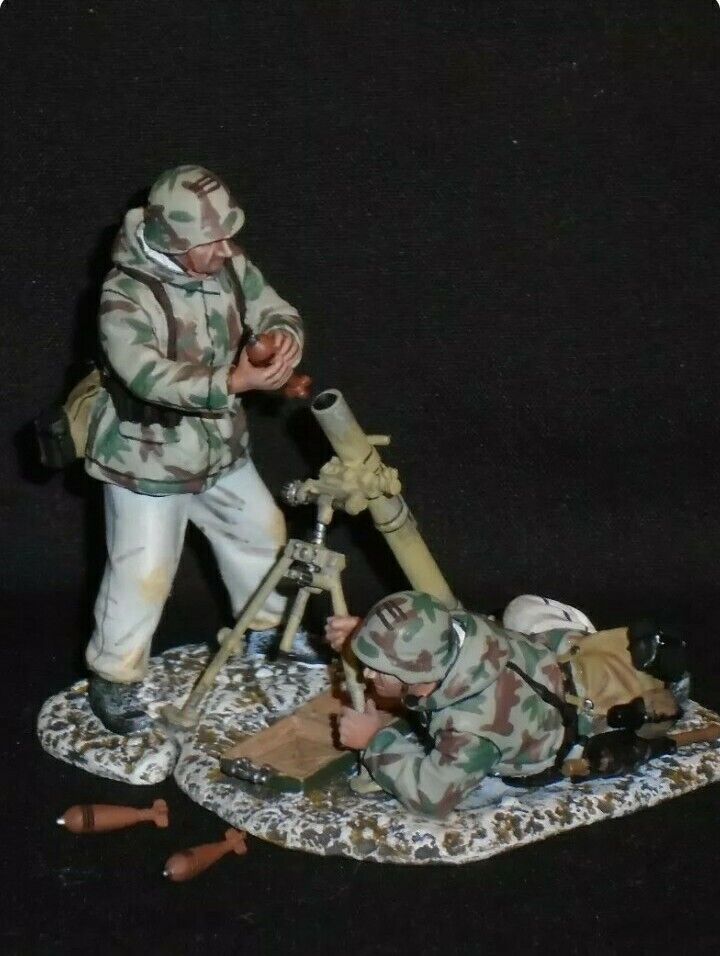 THOMAS GUNN SS057B GERMAN 80MM MORTAR GUN TEAM + CREW WINTER battle bulge mib