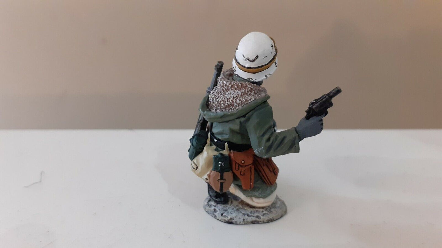 King and country  german ww2 berlin waffen officer winter no box 1:30  w3