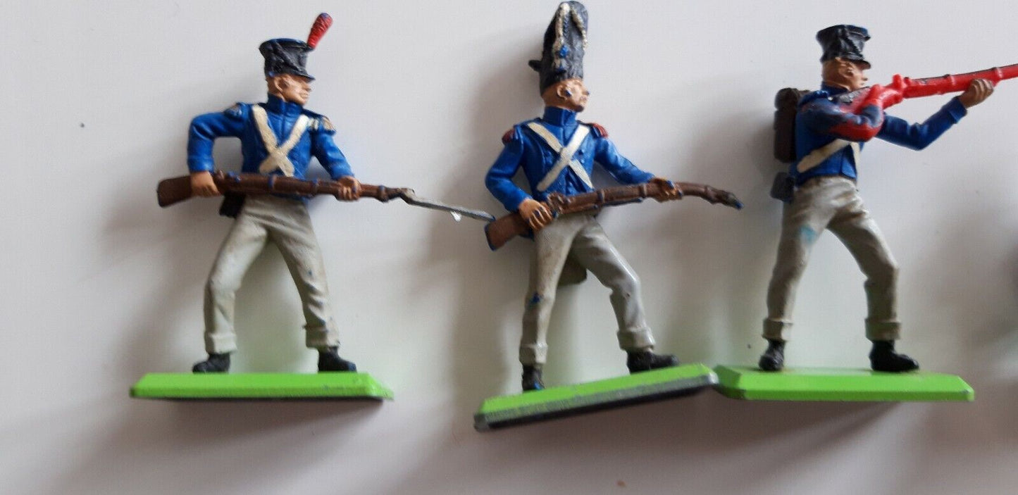 Britains deetail waterloo french infantry 1970s  1:32  b2