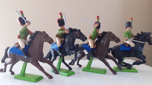 Britains deetail 4 waterloo  French cavalry carabinier chasseur 1970s 1:32  b2