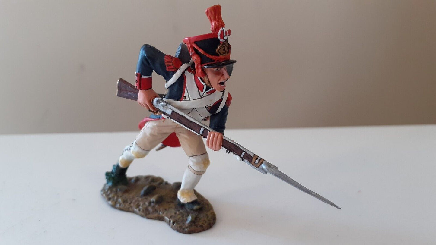 King and country Waterloo Napoleonic french infantry  boxed 1:30 na101 s1