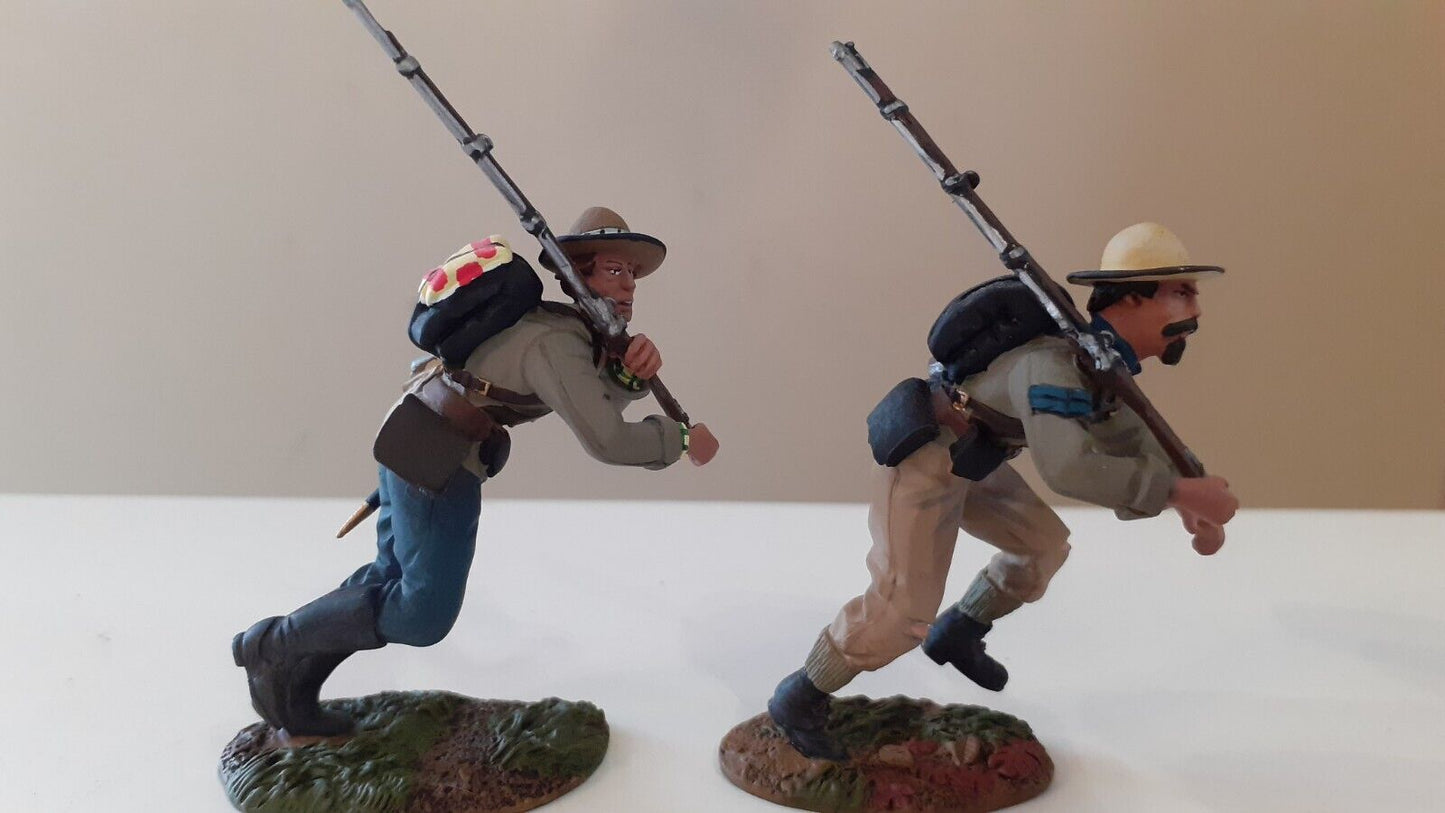 Britains 31010 acw confederate charging set  1:32 boxed