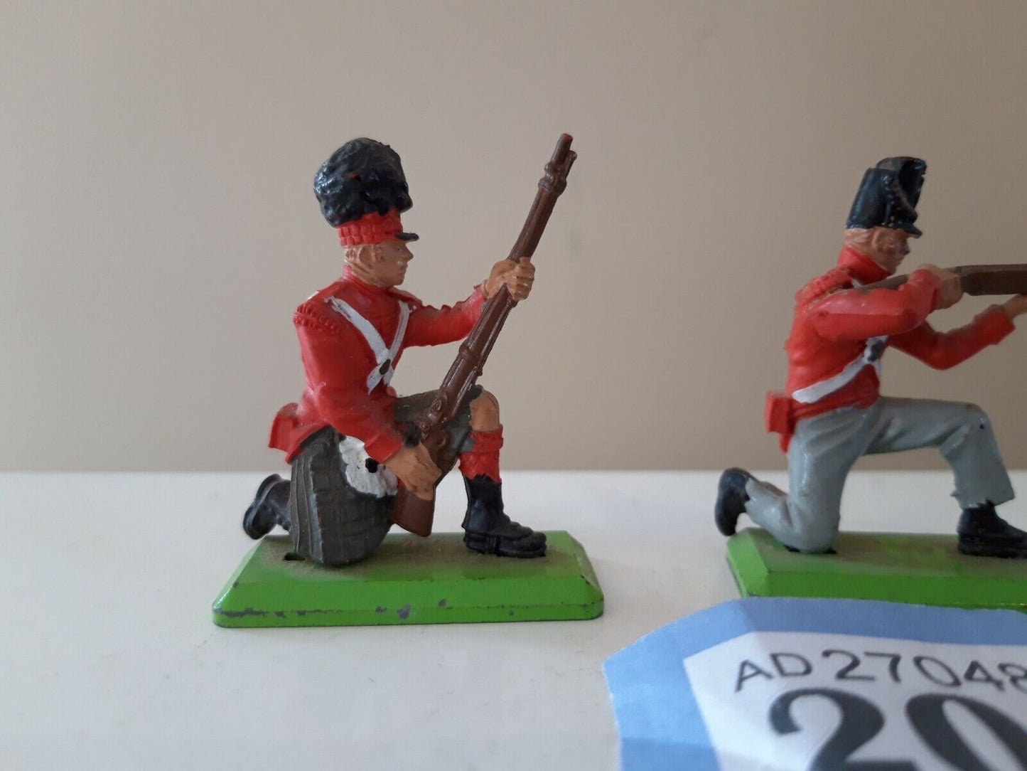 Britains deetail waterloo british  infantry 1970s  1:32