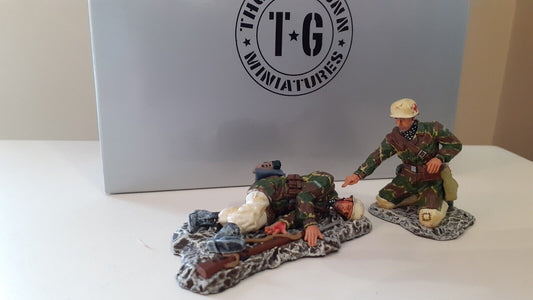 Thomas gunn german fj007 fj007c fallschirmjager winter medic ww2 boxed