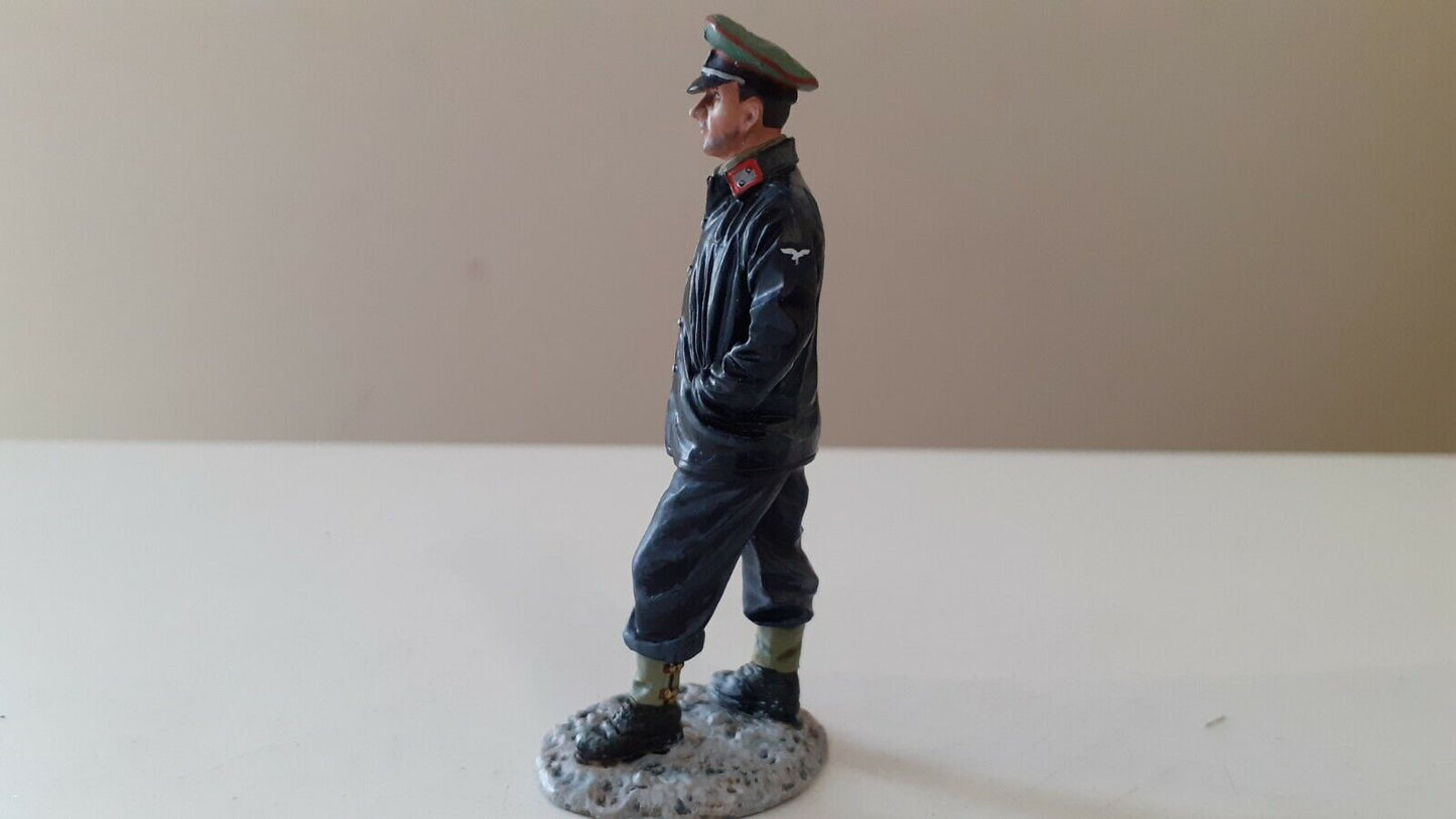 THOMAS GUNN SS045B ww2 GERMAN TANK COMMANDER ERNST BARKMANN winter bulge 1:30