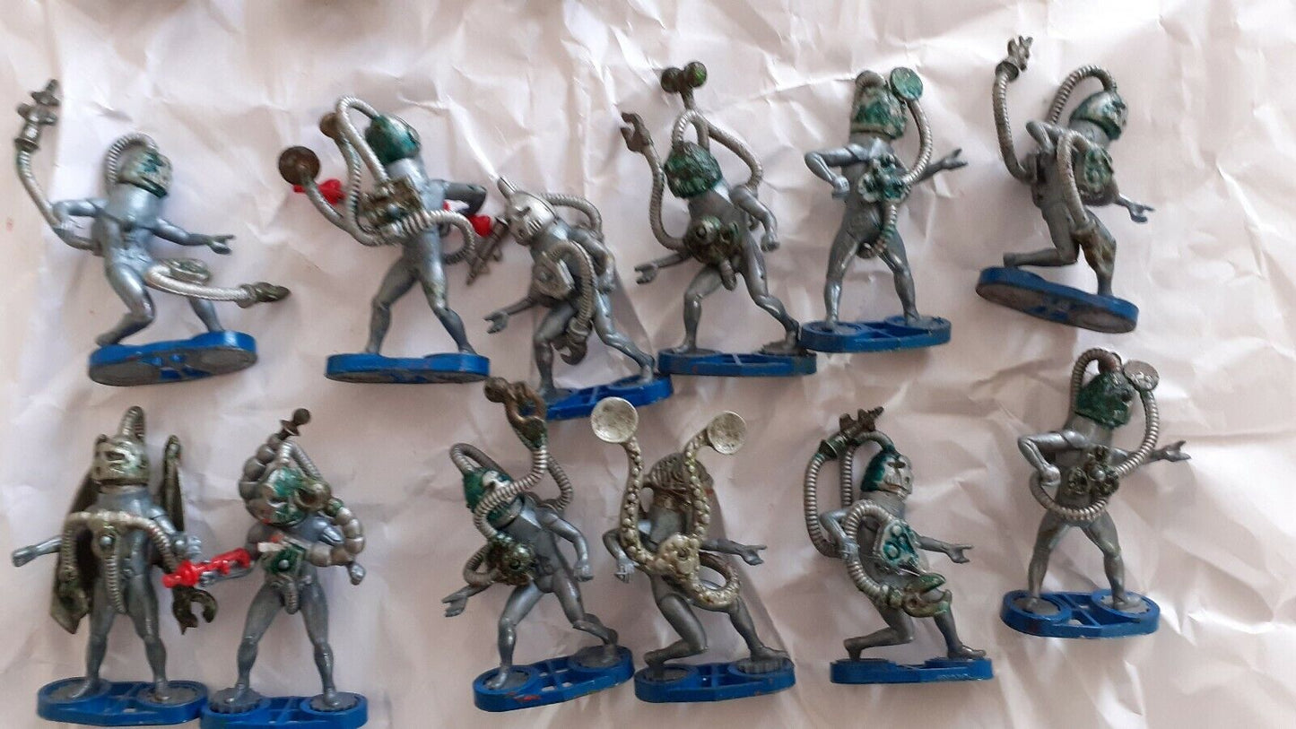 Britains deetail space aliens  1980s  1:32  cb