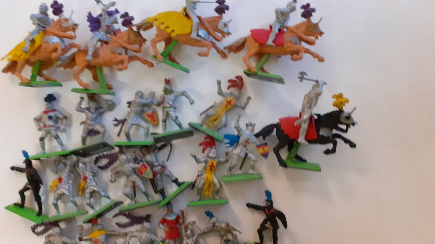 Britains deetail knights crusaders 1970s  1:32  b2