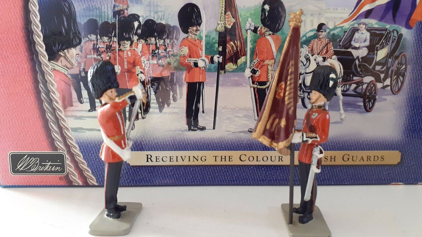 Britains ceremonial Welsh guards  1:32 metal figure buckingham palace 40110