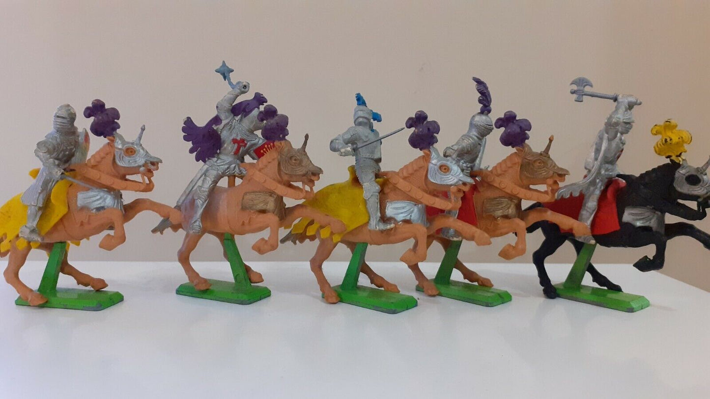 Britains deetail knights crusaders 1970s  1:32  b2