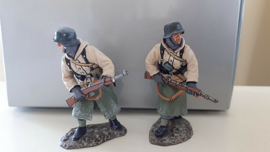 King and country Ww2 German bbg121 winter bastogne bulge stalingrad 1:30