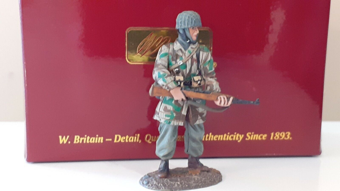 Britains 50068c fallschirmjaeger ww2 german army boxed 2016 b8