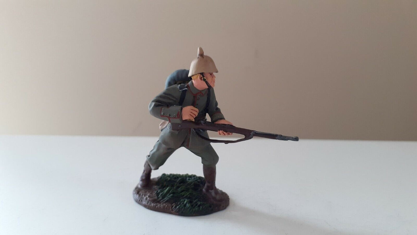 Britains 17903 ww1 german infantry advancing firing 1:32 metal boxed b8