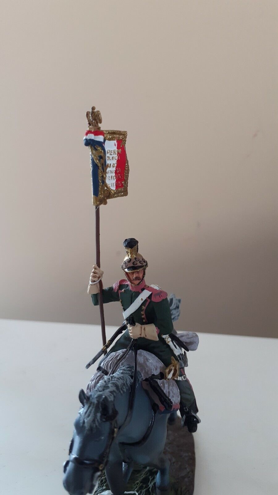 Britains 36073 Napoleonic hougoumont Waterloo French lancers guidon bearer Bb