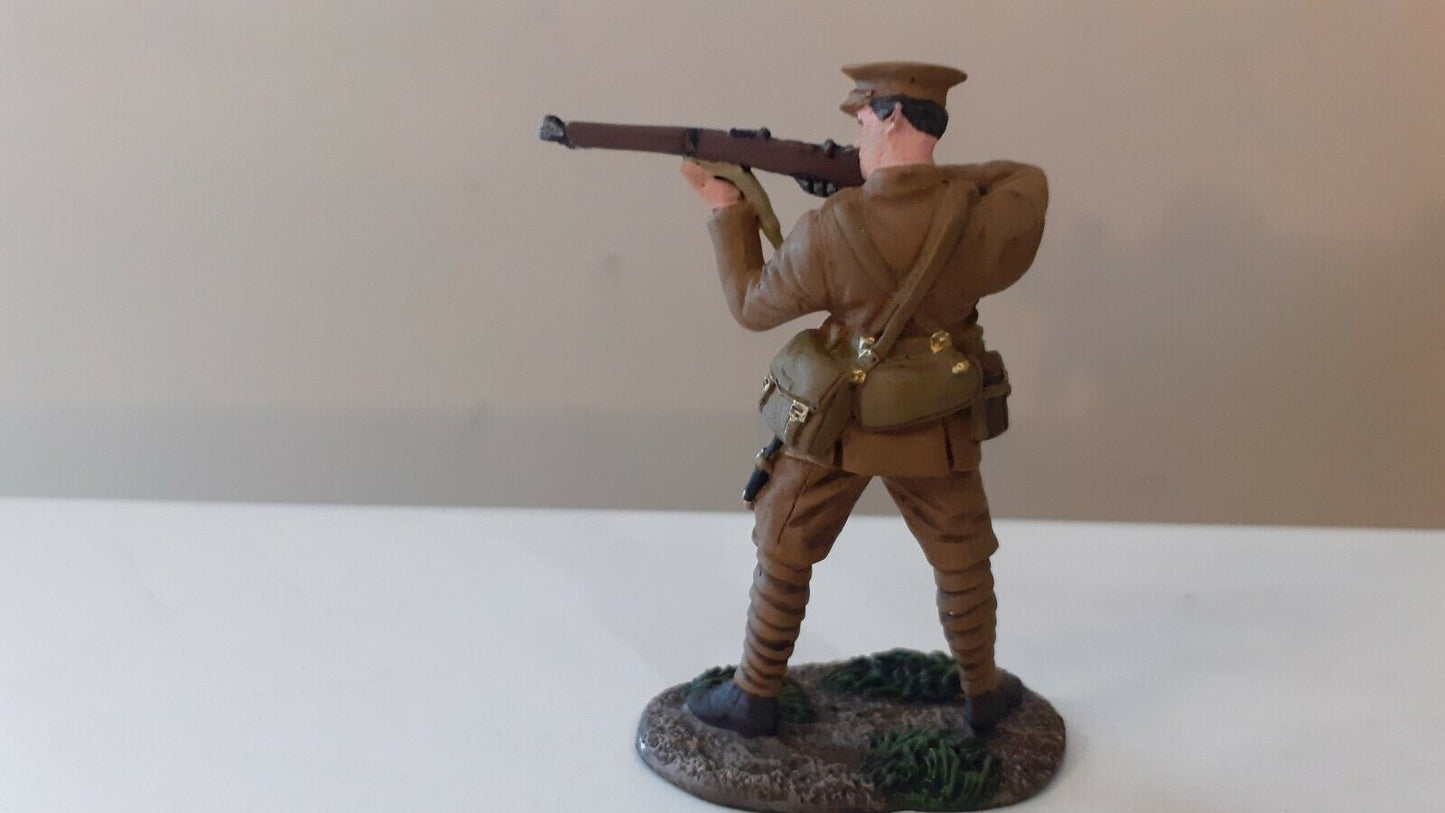 Britains ww1 17902 british infantry firing metal boxed b8