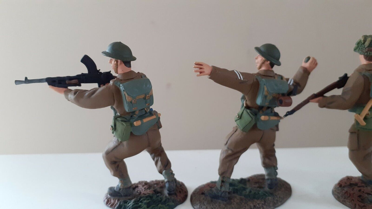 Britains ww2 british Canadian infantry 5 figures d-day 1:32  17713 no box