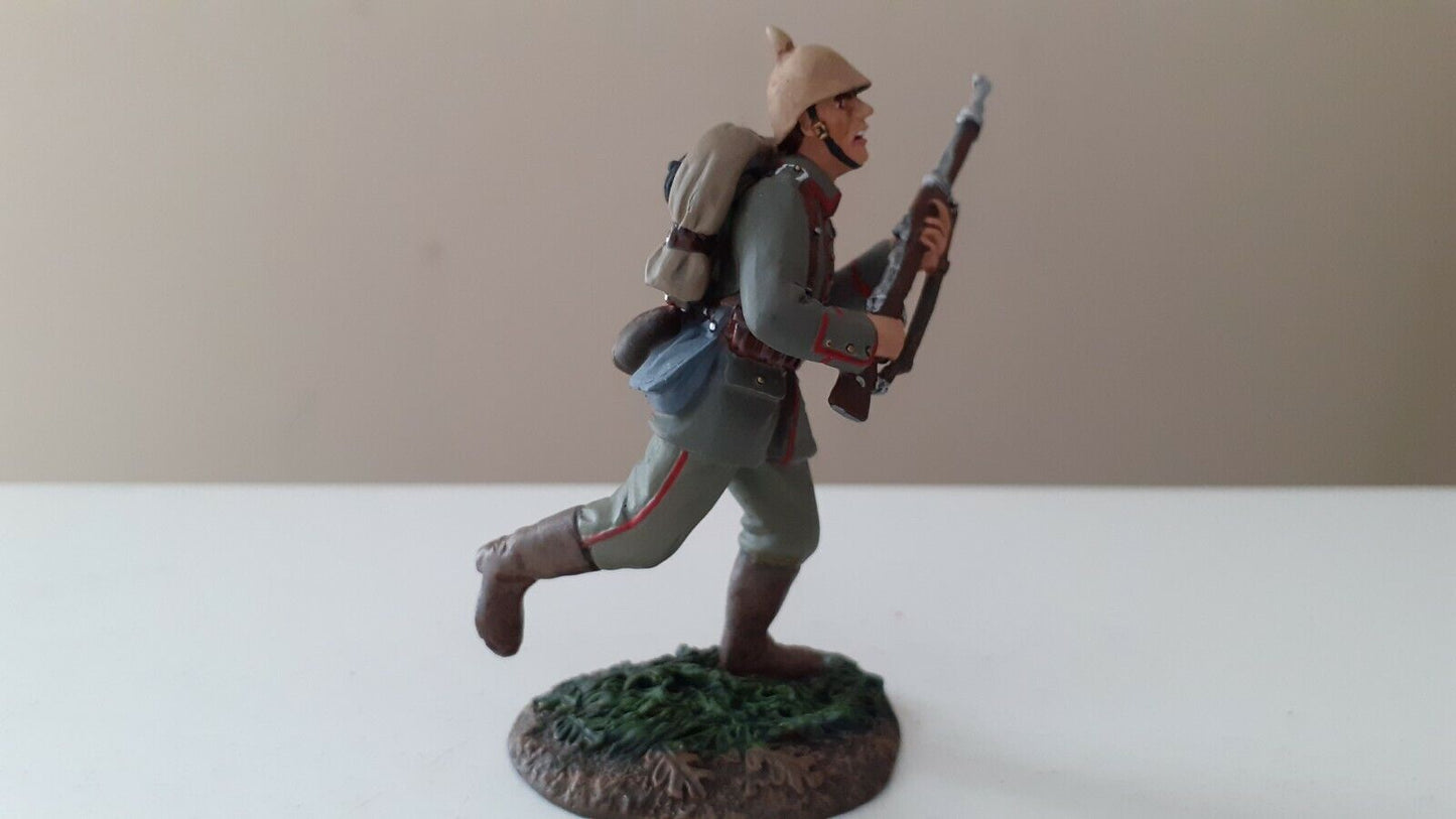 Britains 17990 ww1 German infantry 1:32 metal boxed b8