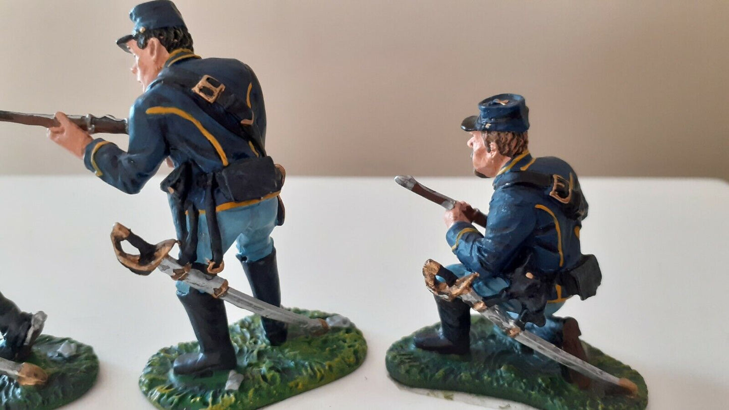 Britains 17429 acw union 7th cavalry dismounted boxed 1:32