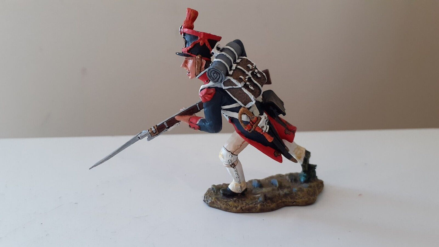 King and country Waterloo Napoleonic french infantry  boxed 1:30 na101 s1