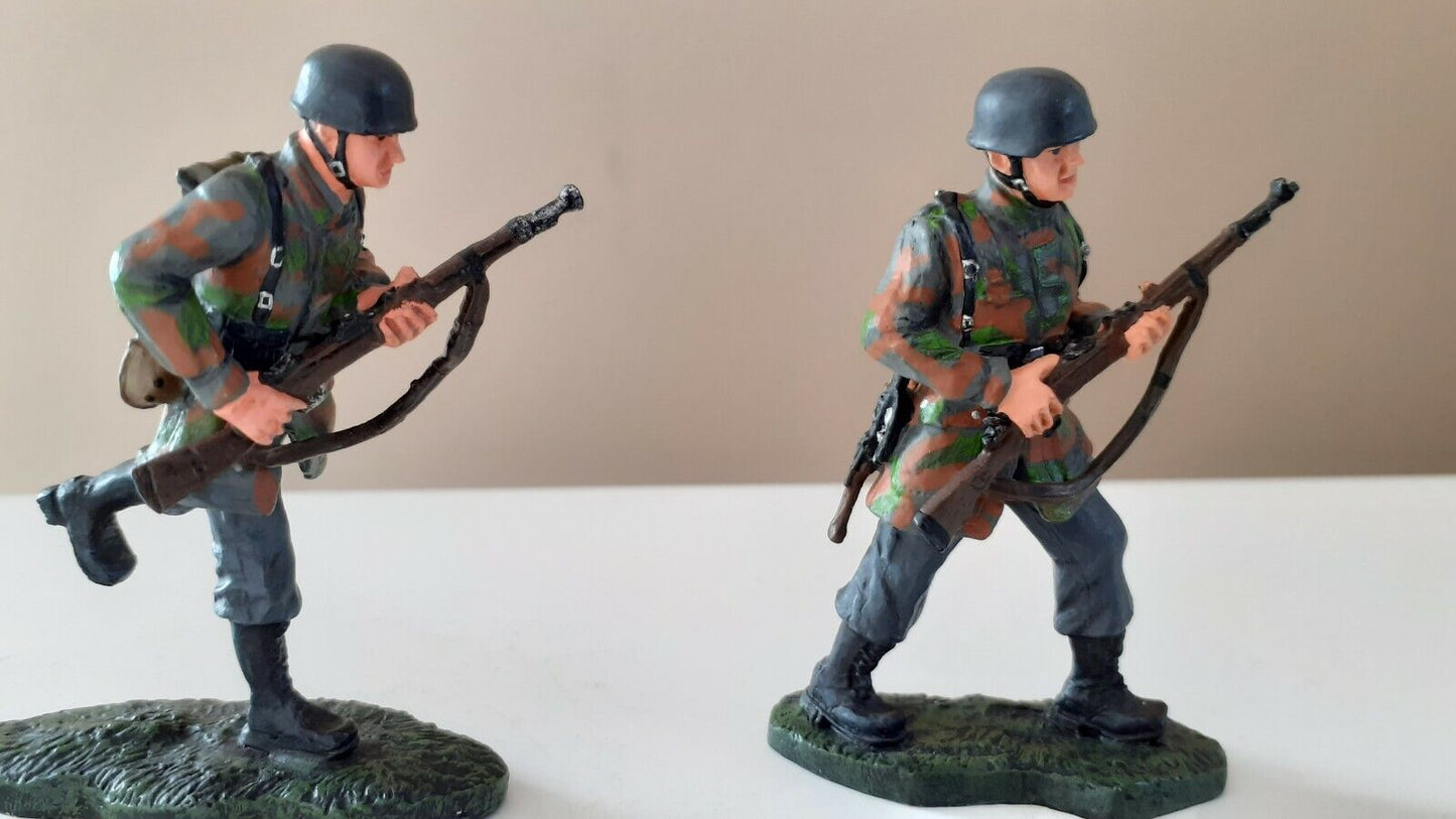 Britains 17458 ww2 d-day German paratroopers fallschirmjaeger boxed