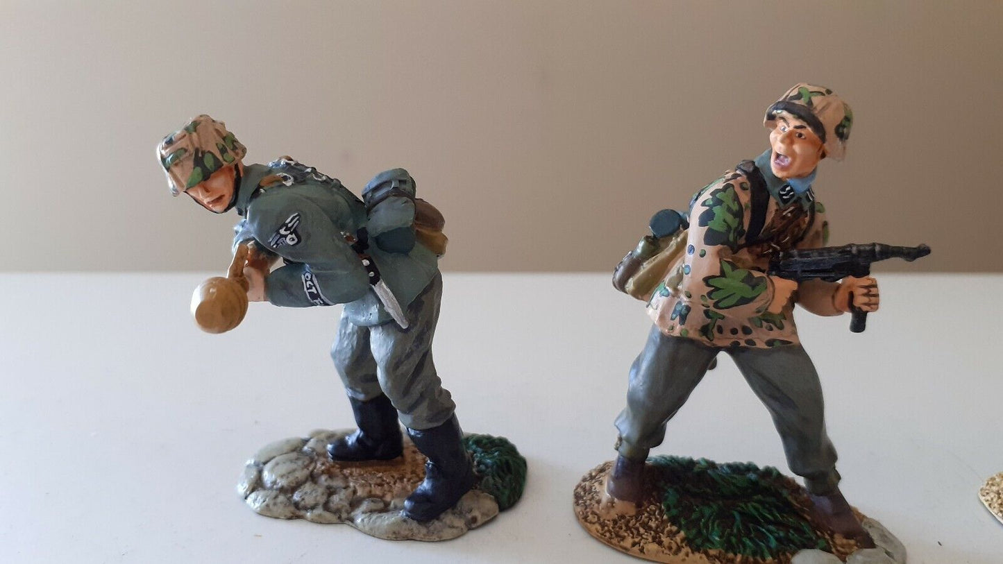 Conte ww2 German infantry 1:32  boxed metal wwii-018