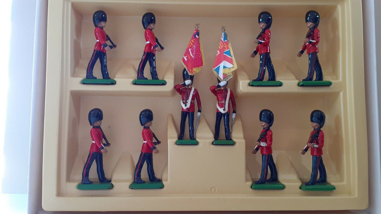 Britains 7207 scots guards 1980s red box 1:32 metal