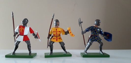 Britains knights agincourt tournament metal men at arms archers