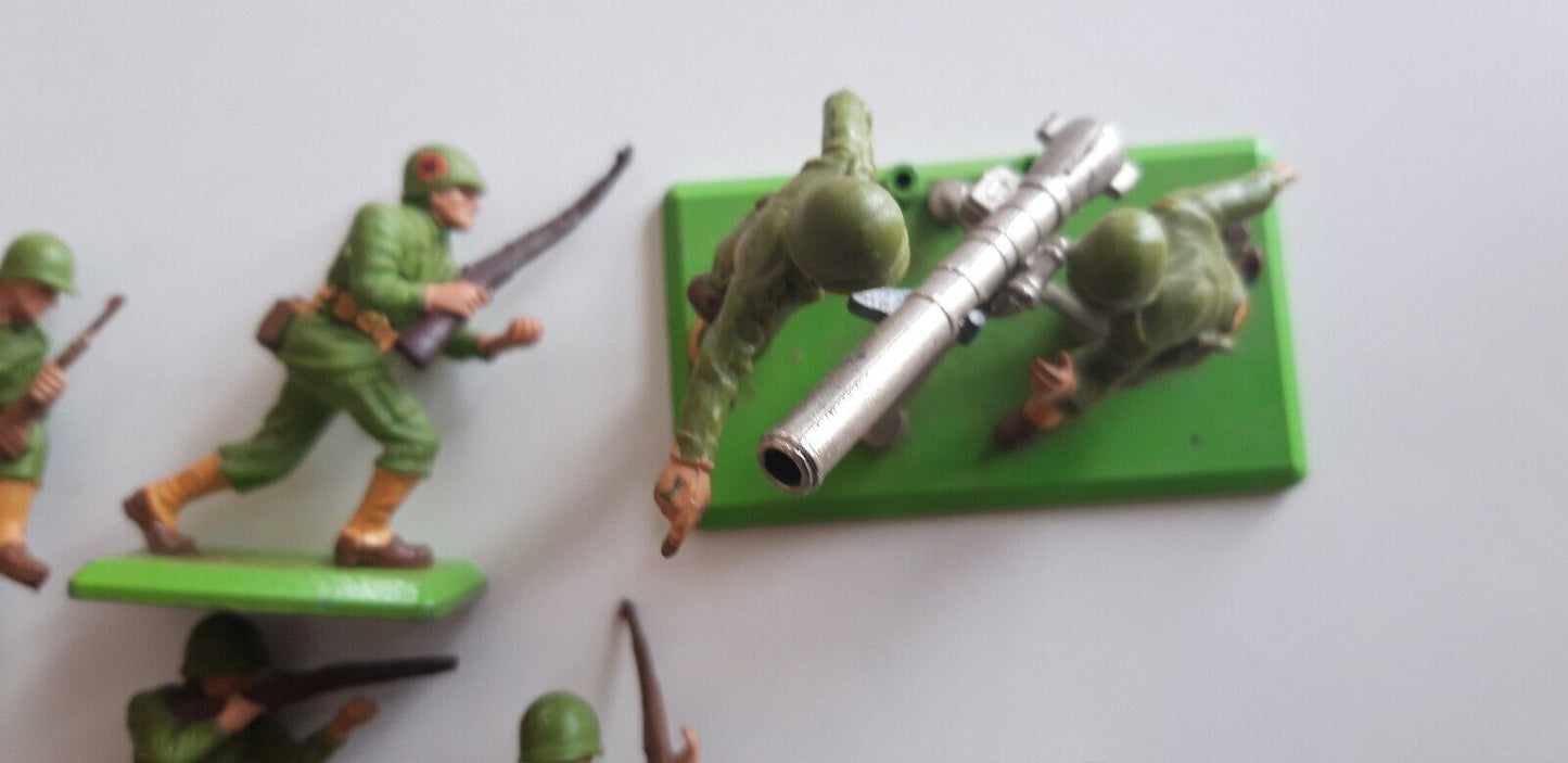 Britains deetail ww2 usmc British  infantry 1970s 1:32  b2