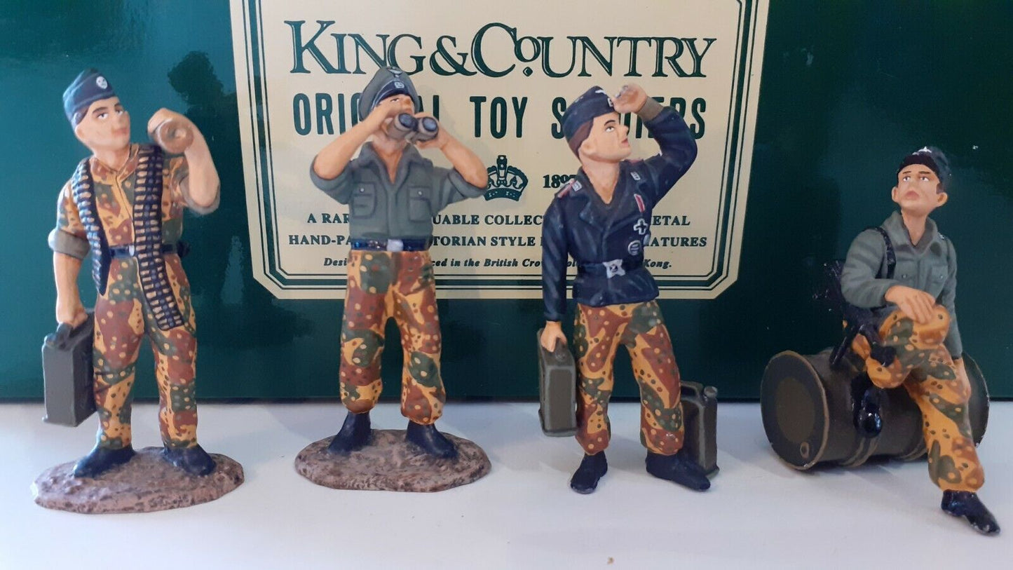 king and country early ws016 ww2 German panzer crew wittman  1:30 metal boxed