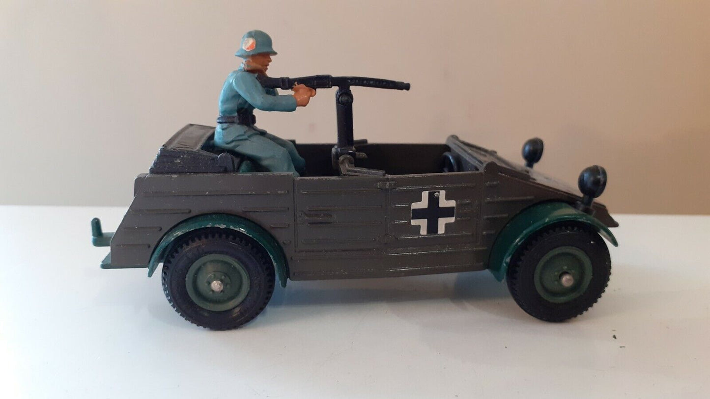 Britains deetail ww2 German afrika korps kubelwagen 1970s 1:32  b2