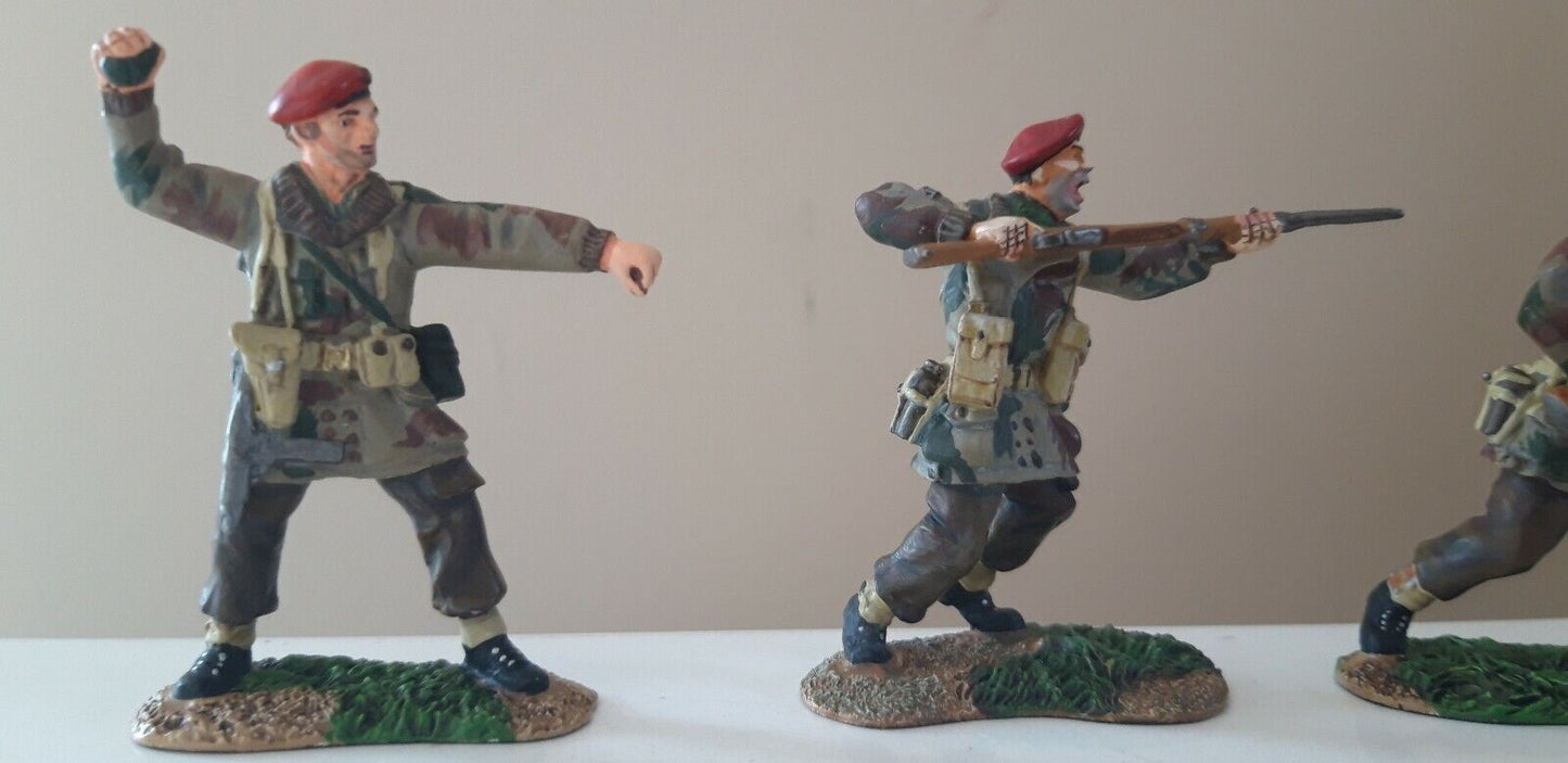 conte boxed wwii-003 ww2 d-day British paras oxs bucks 1:32 metal longest day