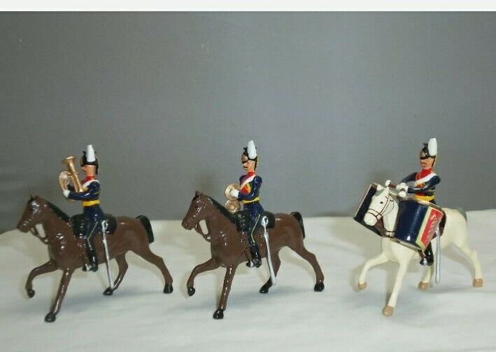 BRITAINS 40191 BRITISH 9TH LANCERS MOUNTED BAND CAVALRY 2001 1:32