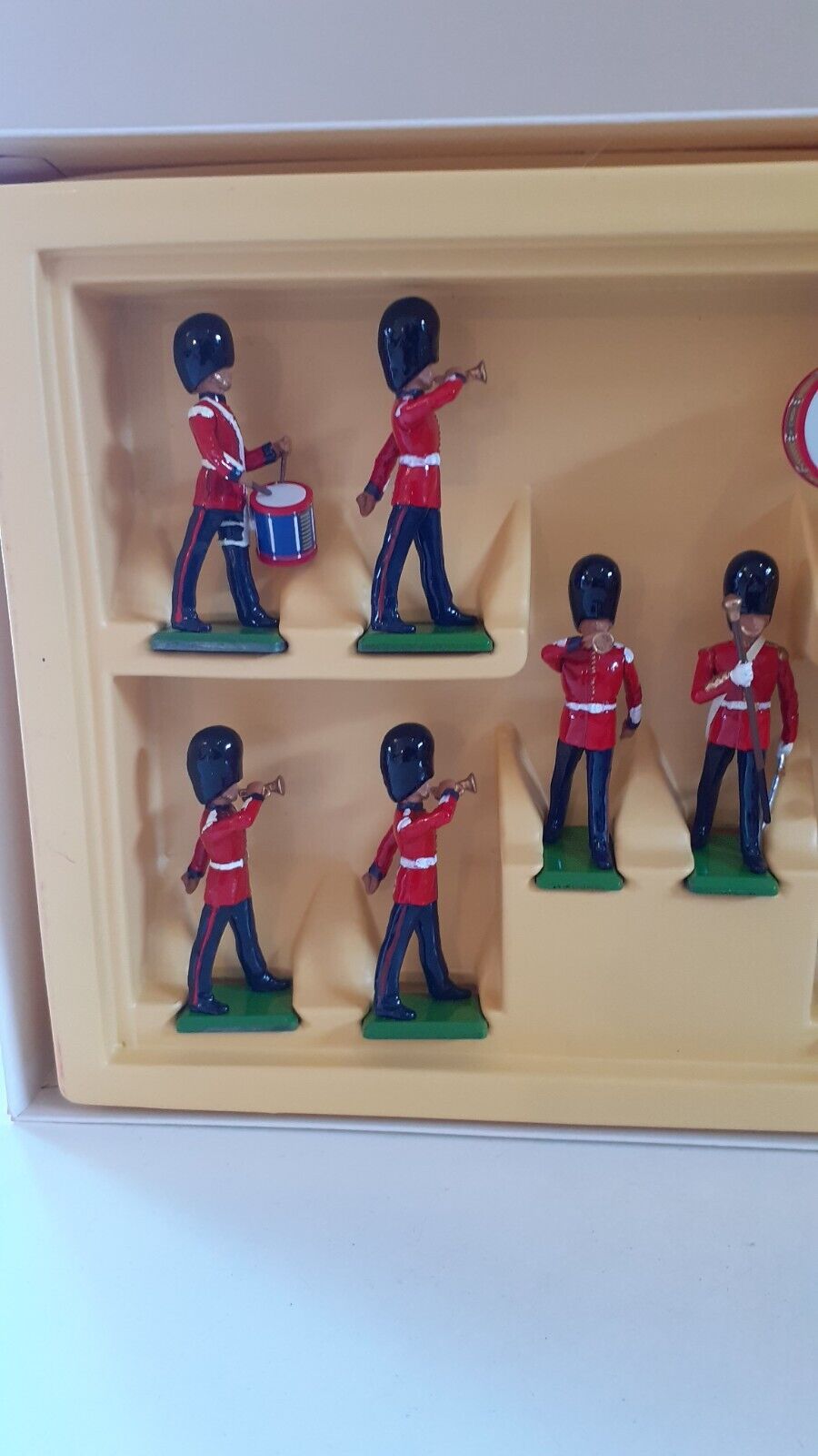 Britains 7206 scots guards  band 1980s red box 1:32 metal