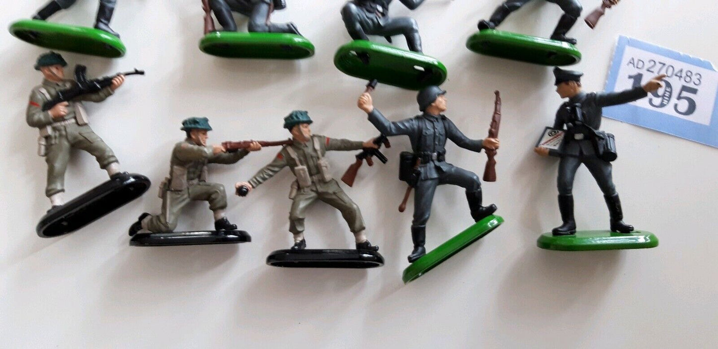 Britains deetail ww2 German British infantry 1:32  b1