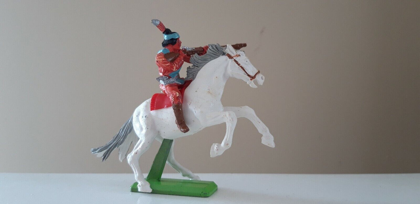 Britains deetail wild west Apache Indians 7th cavalry 1:32  b1