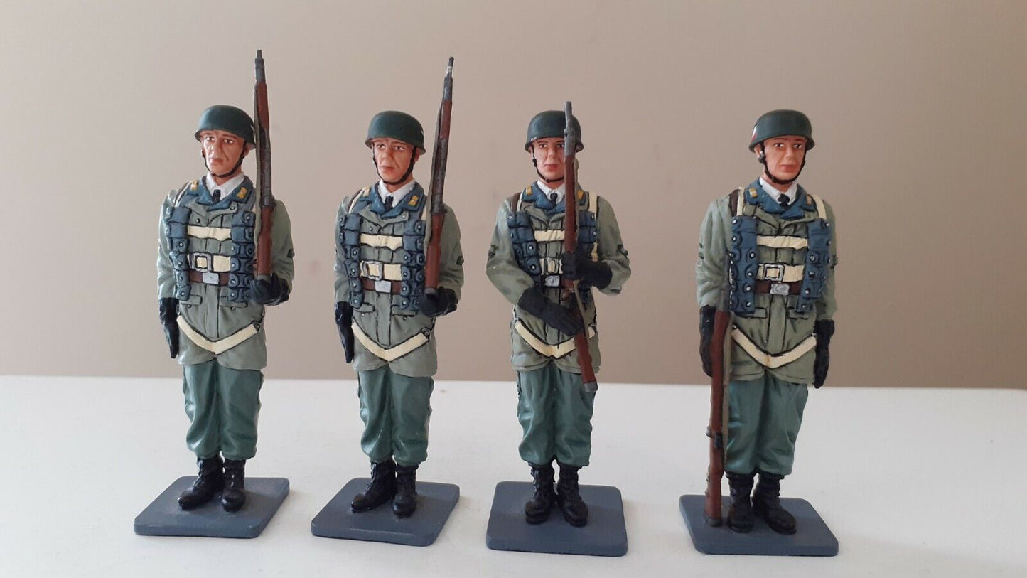 Thomas gunn ww2 german fallschirmjaeger 1:30 metal